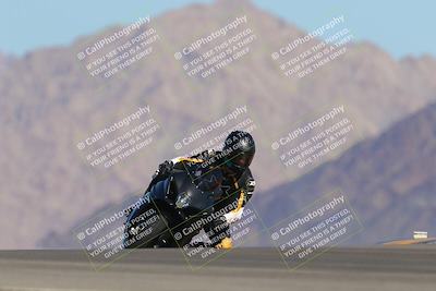 media/Oct-01-2023-SoCal Trackdays (Sun) [[4c570cc352]]/Turn 9 Set 1 (950am)/